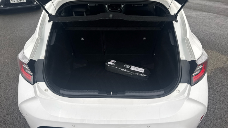 Toyota Corolla 1.8 VVT-i Hybrid Design 5dr CVT Hybrid Hatchback